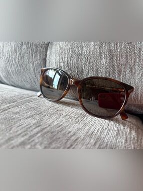 Warby Parker Laurel sunglasses like new